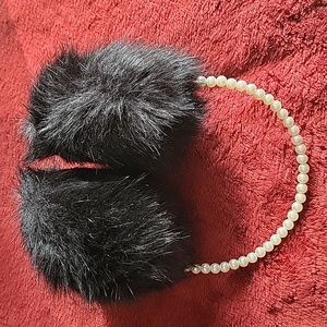 FAUX FUR PEARL EARMUFFS